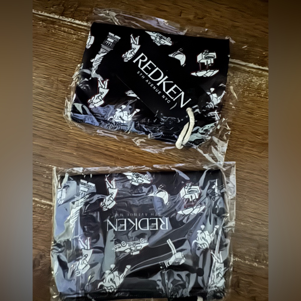 Redken 5th Ave card holder or coin purse NEW lot of 2